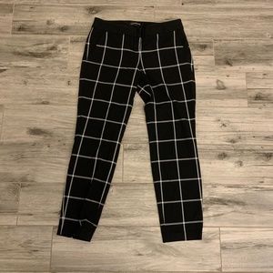 Express Black and White Columnist Ankle Pants Size 2